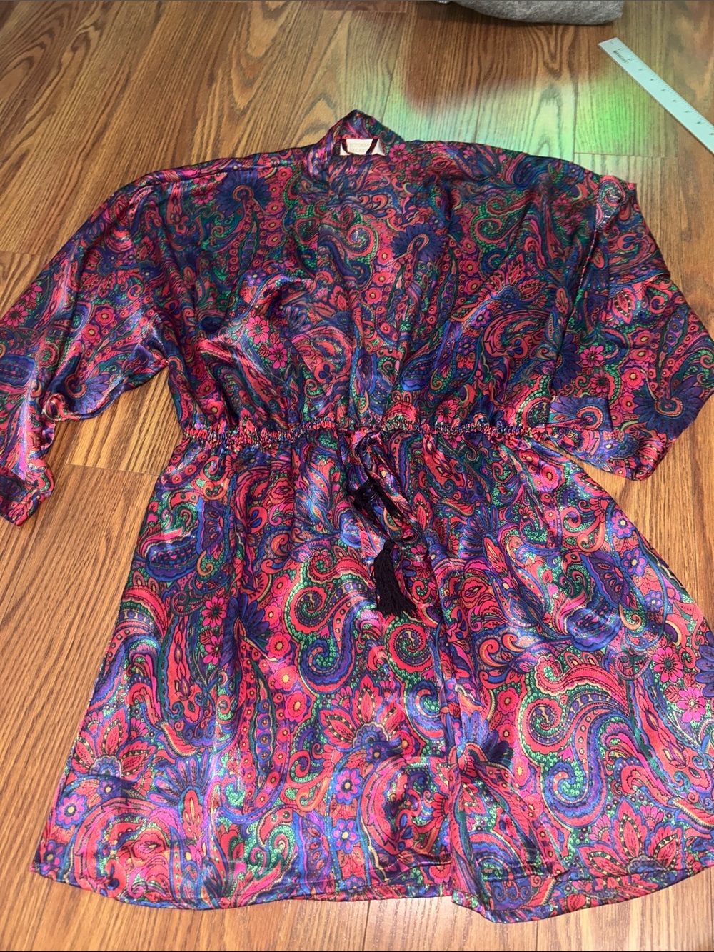Vintage Victoria's Secret Gold Label Multi Color Paisley Satin Robe Kimono OS1